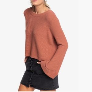 NWT Sorrento Shades Flared Sleeve Sweater